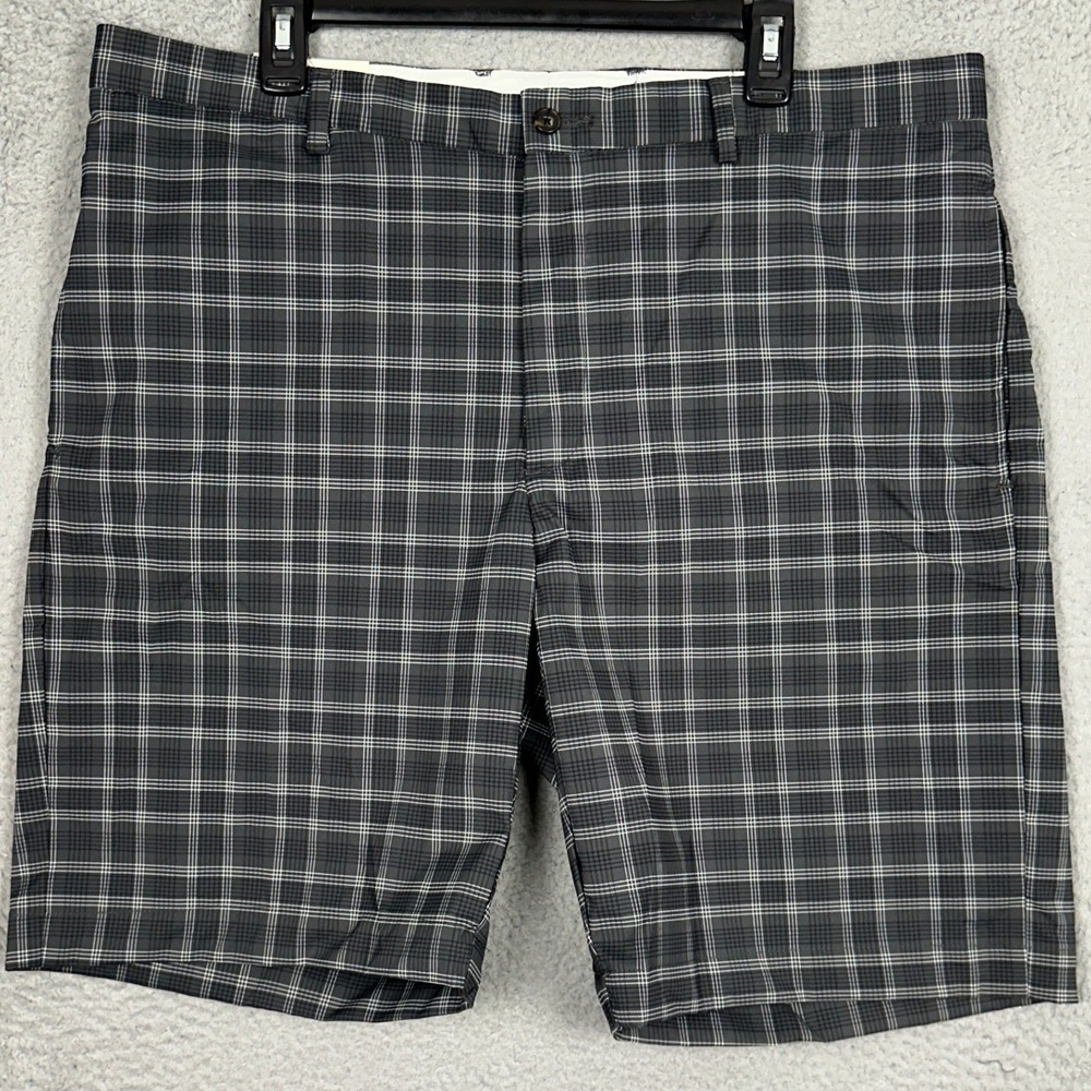 NEW Greg Norman Golf Shorts Mens 38 Grey Black Plaid Chino Stretch Flat Front